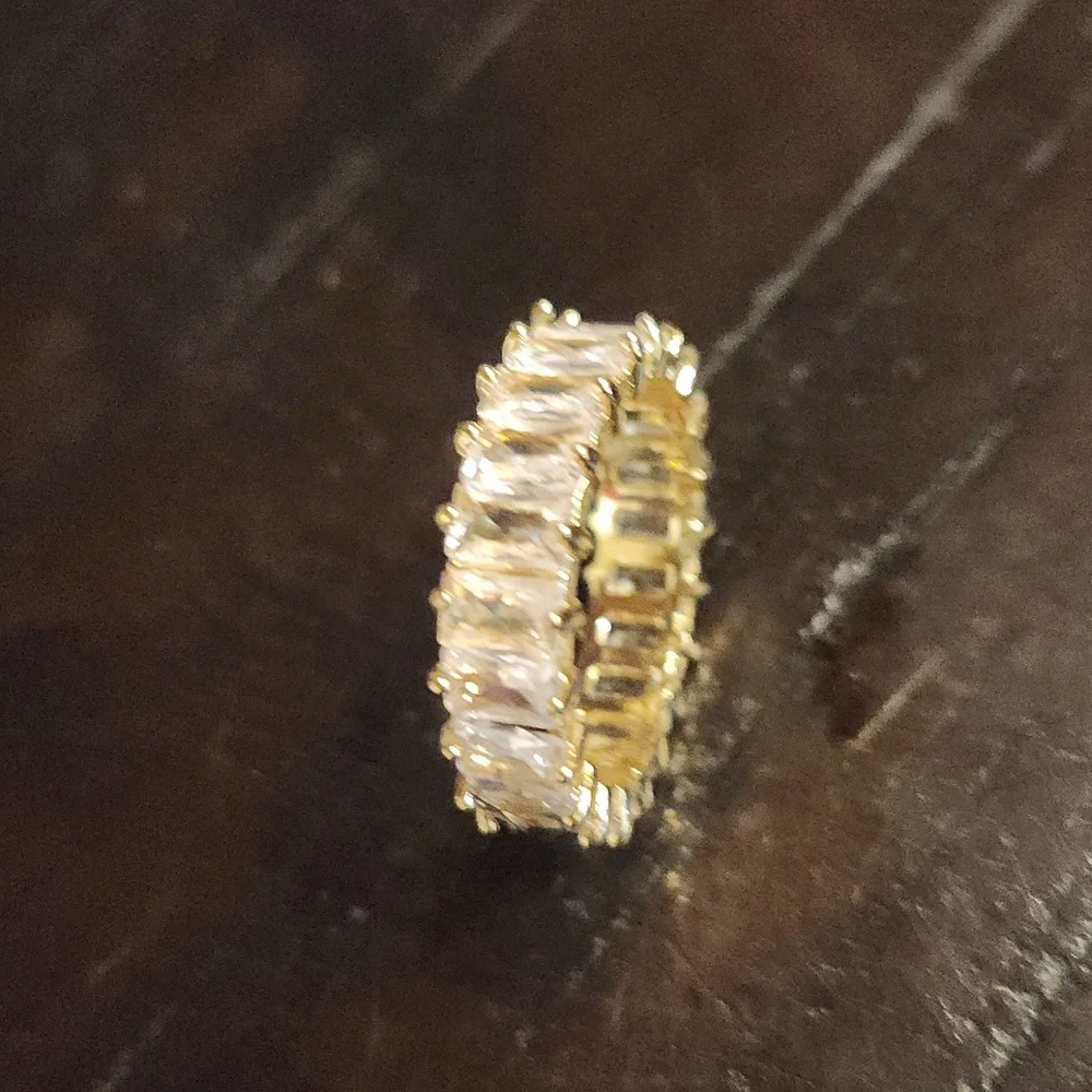 Eternity ring - Picture 3 of 4